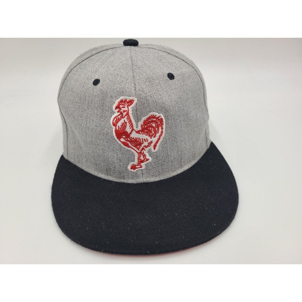 Tuong Ot Sriracha Rooster Snapback Hat Cap Hot Sauce Adult Men Women Gray Black